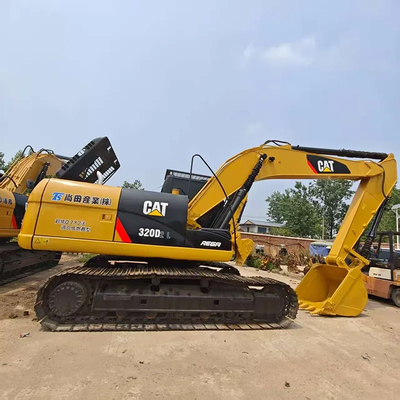 CAT 320D2L