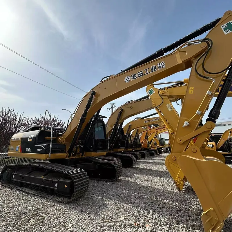 CAT 324D2L