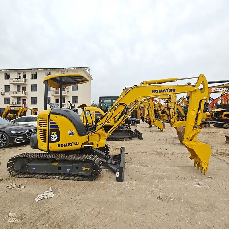 Komatsu PC35MR