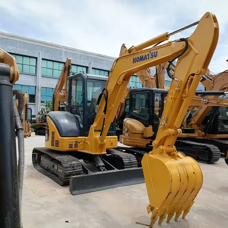 Komatsu PC55MR