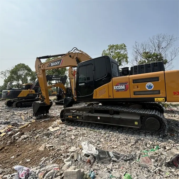 Sany SY235C