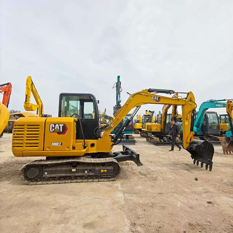 CAT 306 E2