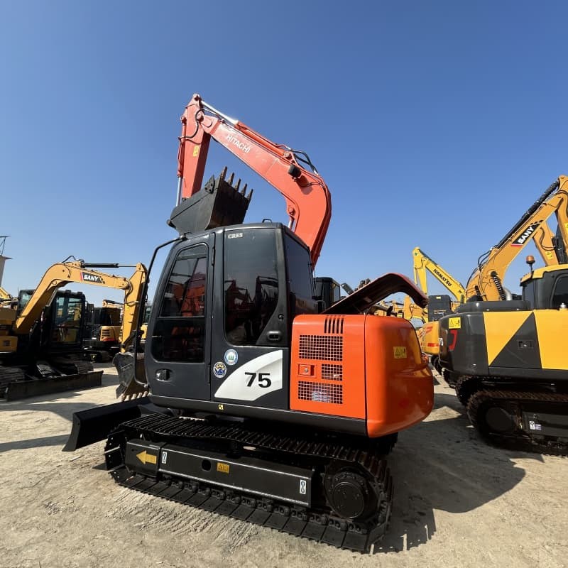 Hitachi ZX75