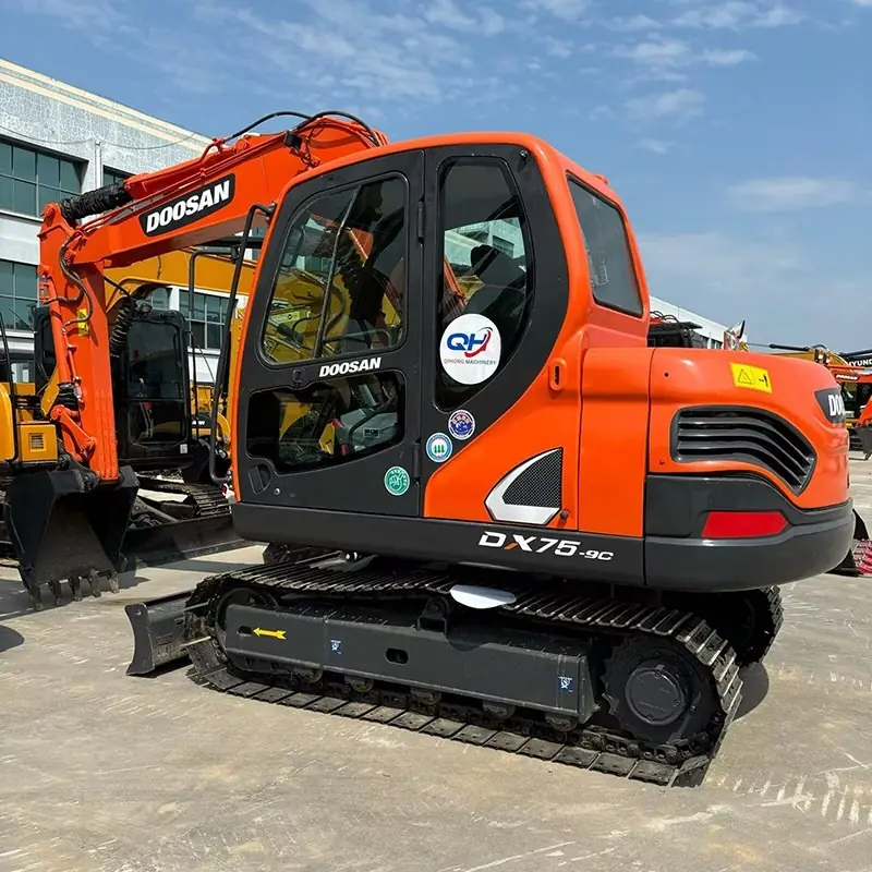 Doosan DX75- 9C
